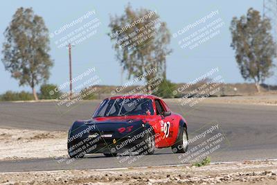 media/May-01-2022-CalClub SCCA (Sun) [[03a481c204]]/Group 2/Qualifying (I5)/